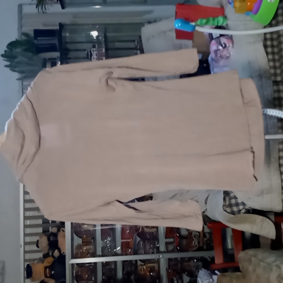 New York & Co. Sweater - Picture 6 of 6